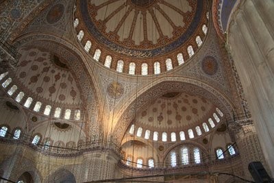 interior_masjid_biru_turki_14